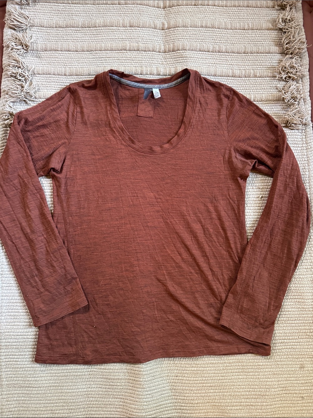 Ibex Zque T Shirt long sleeve scoop neck rust henna color merino wool women S